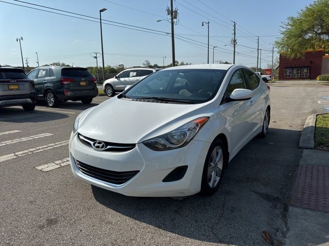 Used 2013 Hyundai Elantra GLS image 4