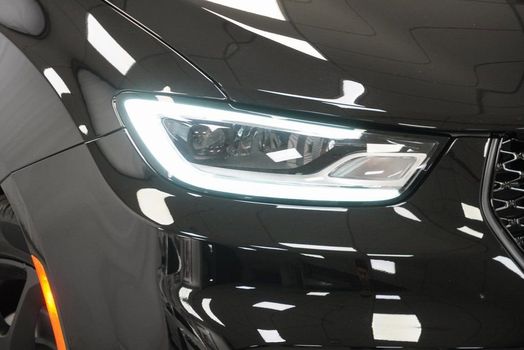 New 2026 Chrysler Pacifica Limited w/ S Appearance Package image 5