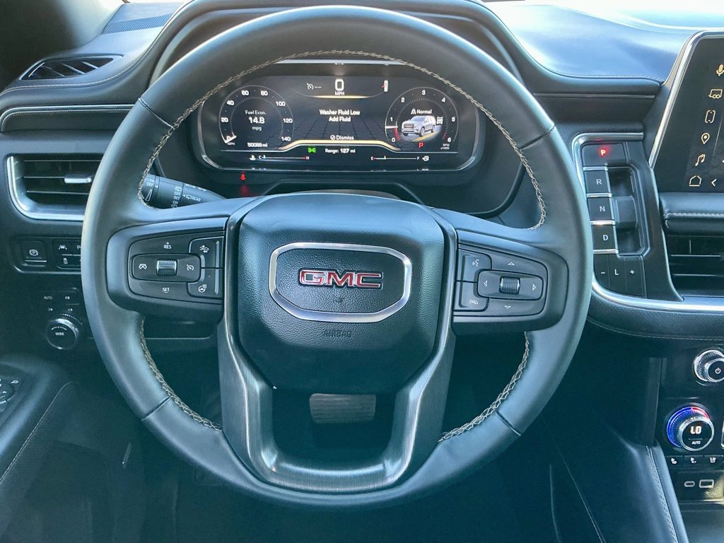 Used 2023 GMC Yukon XL AT4 image 33