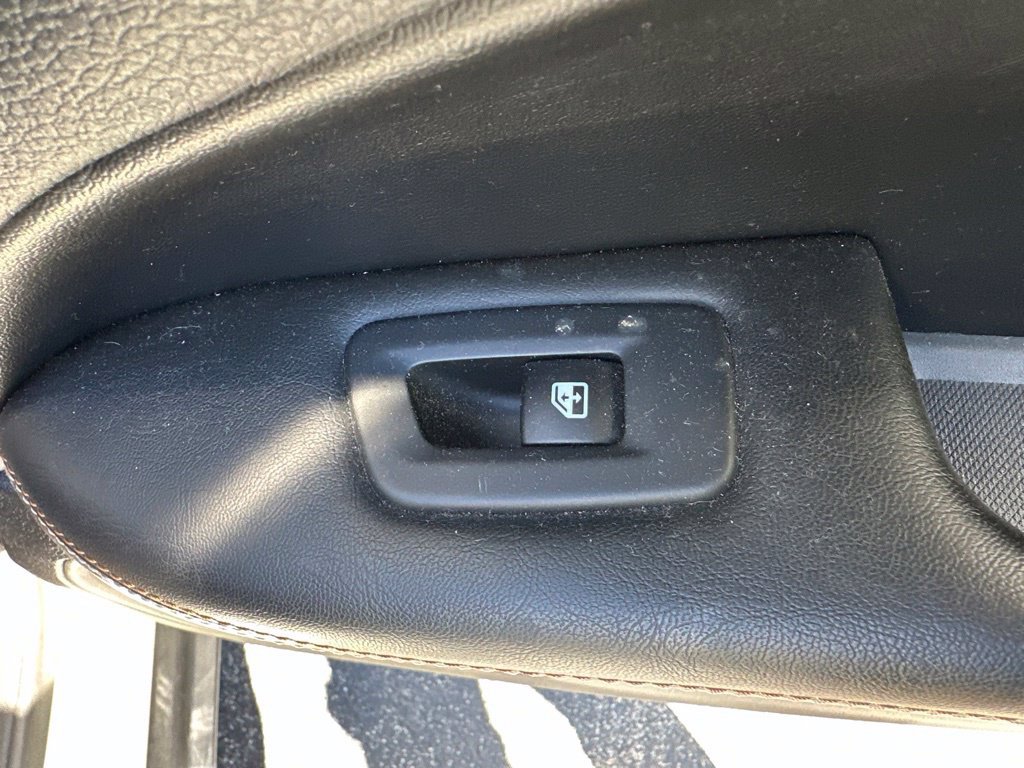 Used 2019 Jeep Compass Latitude w/ Popular Equipment Group AWD/4WD image 34