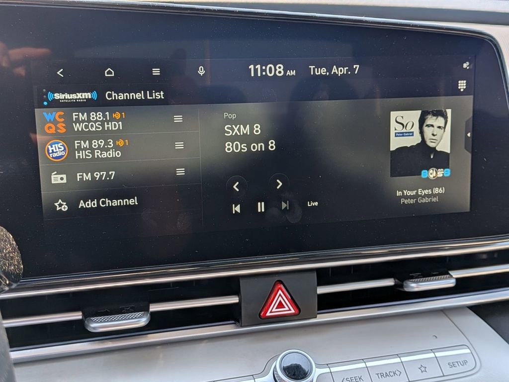 Used 2025 Hyundai Elantra Limited image 19