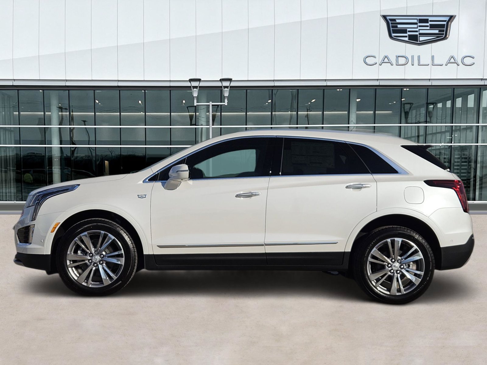 New 2026 Cadillac XT5 Premium Luxury w/ Driver Assist Package FWD image 3