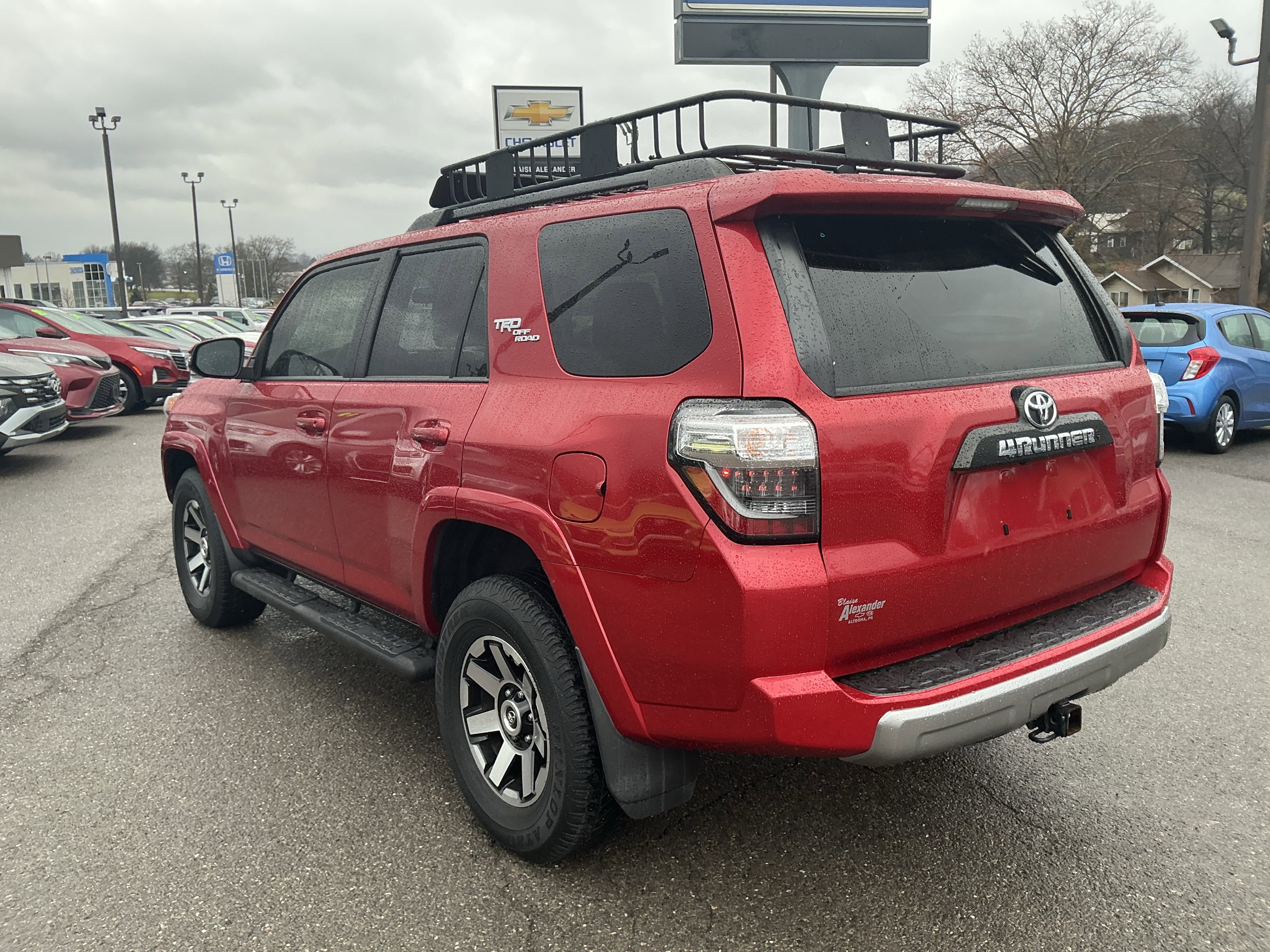 Used 2022 Toyota 4Runner TRD Off-Road Premium image 6