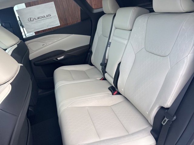 New 2026 Lexus RX 350 350 Luxury w/ Convenience Package image 39
