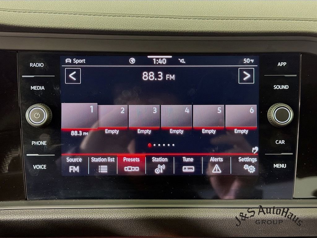 Used 2024 Volkswagen Jetta GLI Autobahn w/ GLI Black Package image 17