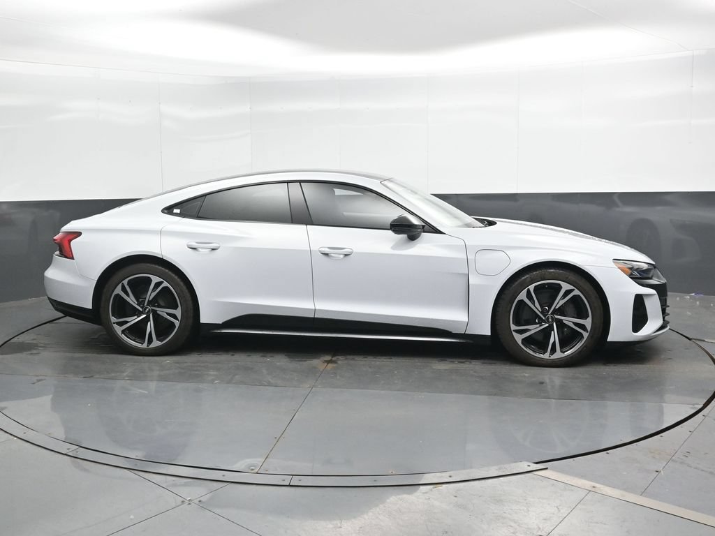 Used 2023 Audi e-tron GT Premium Plus w/ Performance Package AWD/4WD image 4