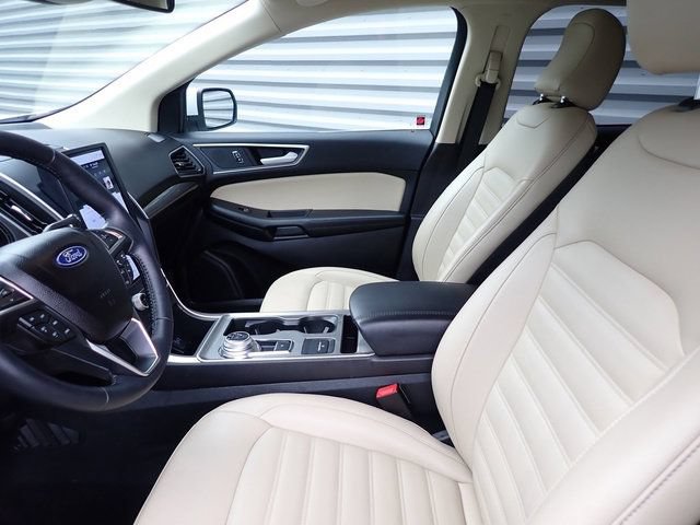 Used 2023 Ford Edge SEL w/ Convenience Package AWD/4WD image 16