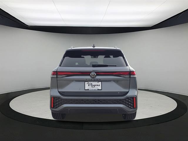 New 2026 Volkswagen Tiguan SE R-Line image 6