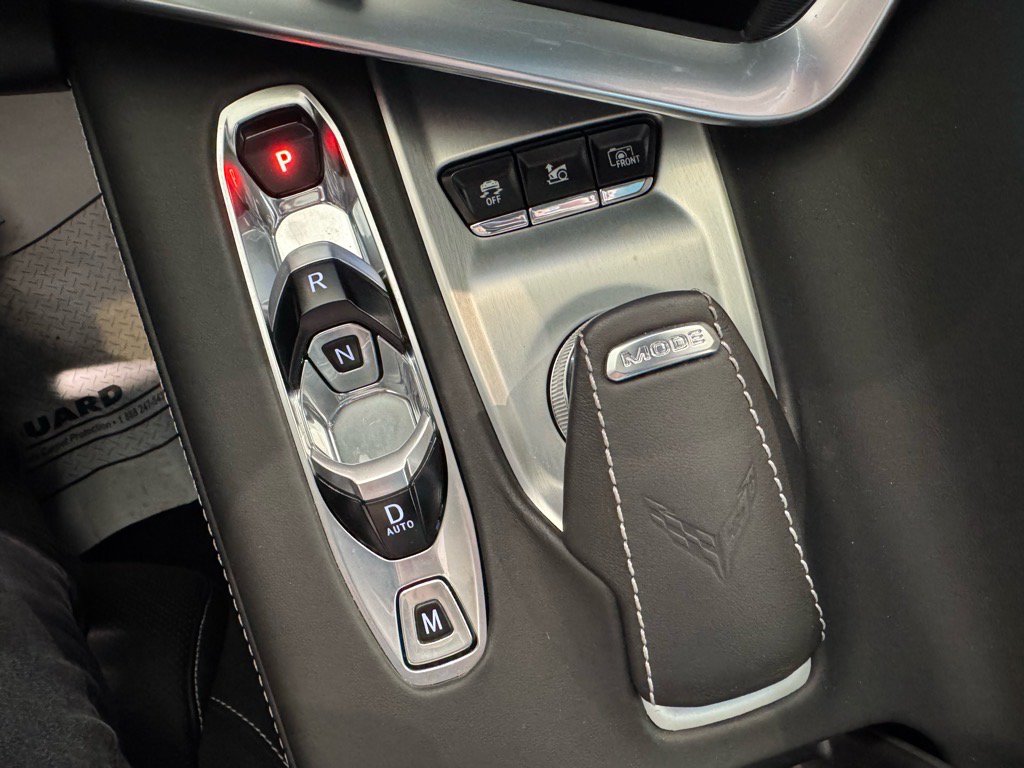 Used 2024 Chevrolet Corvette Stingray Premium Cpe w/ Z51 Performance Package RWD image 16
