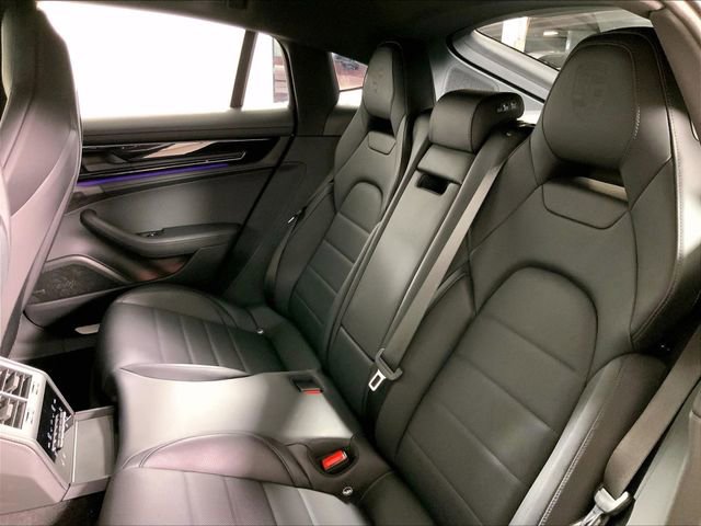 Used 2024 Porsche Panamera 4 image 22
