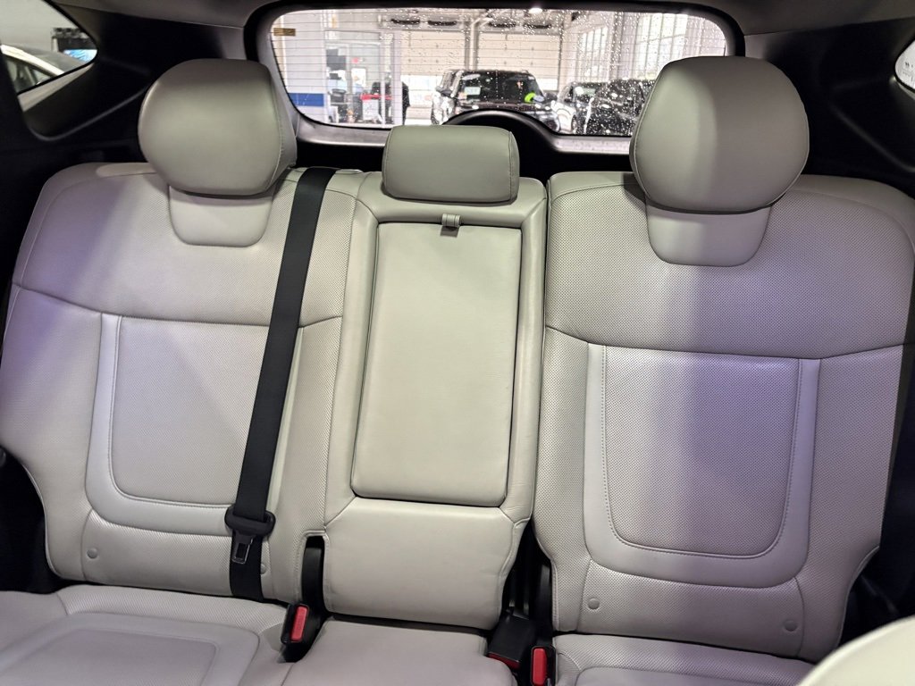 Used 2023 Hyundai Tucson Limited image 26