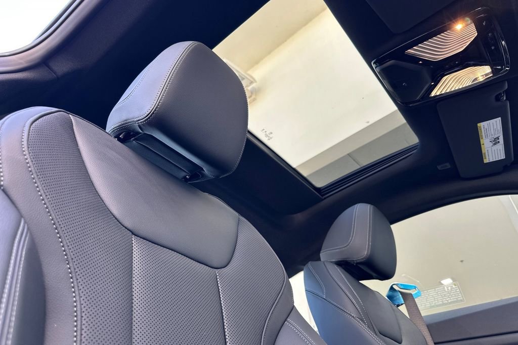 New 2026 BMW 440i xDrive Coupe w/ Parking Assistance Package image 17