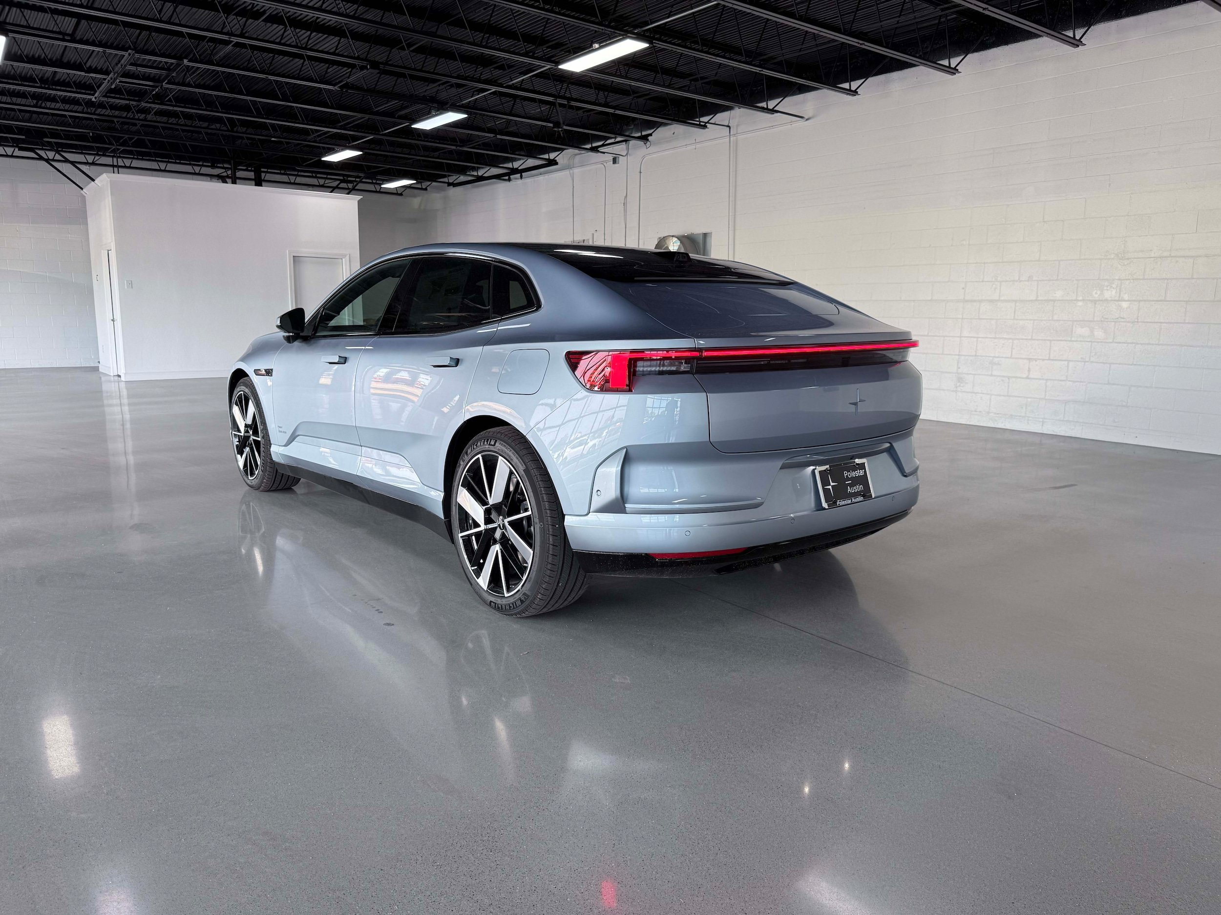 New 2026 Polestar Polestar 4 AWD/4WD image 4