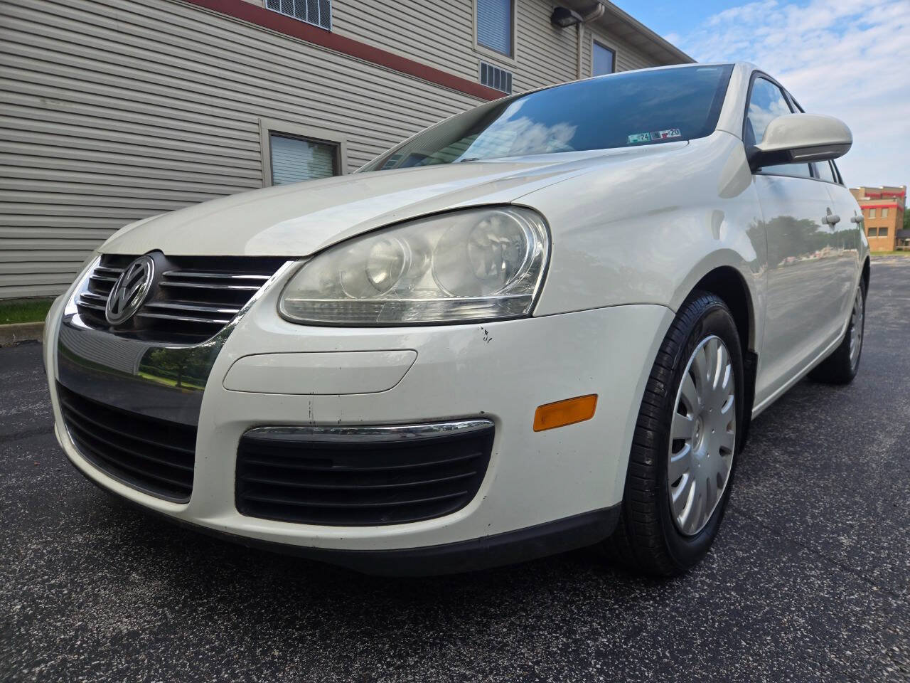 Used 2008 Volkswagen Jetta S FWD image 1