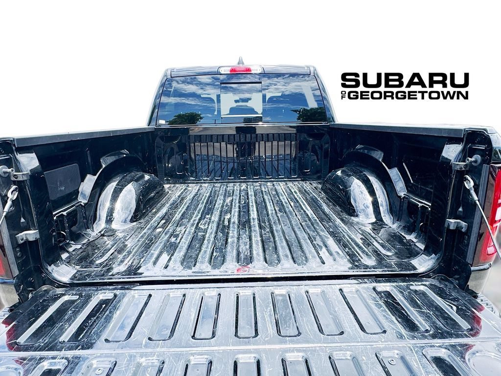 Used 2025 RAM 1500 Warlock AWD/4WD image 28