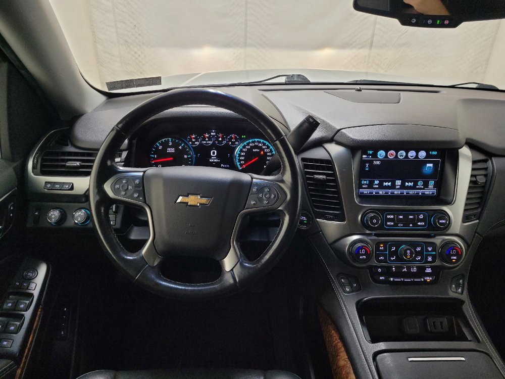 Used 2019 Chevrolet Suburban Premier AWD/4WD image 22