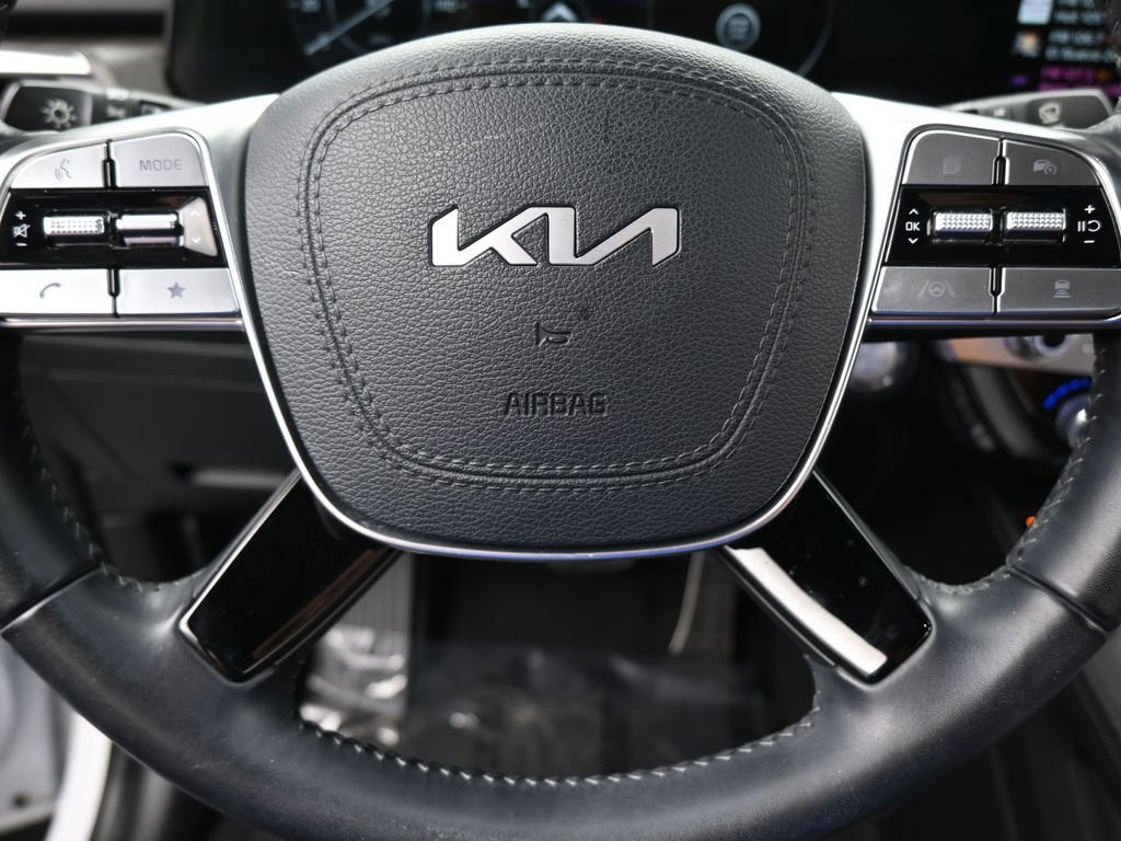 Used 2023 Kia Telluride SX image 39