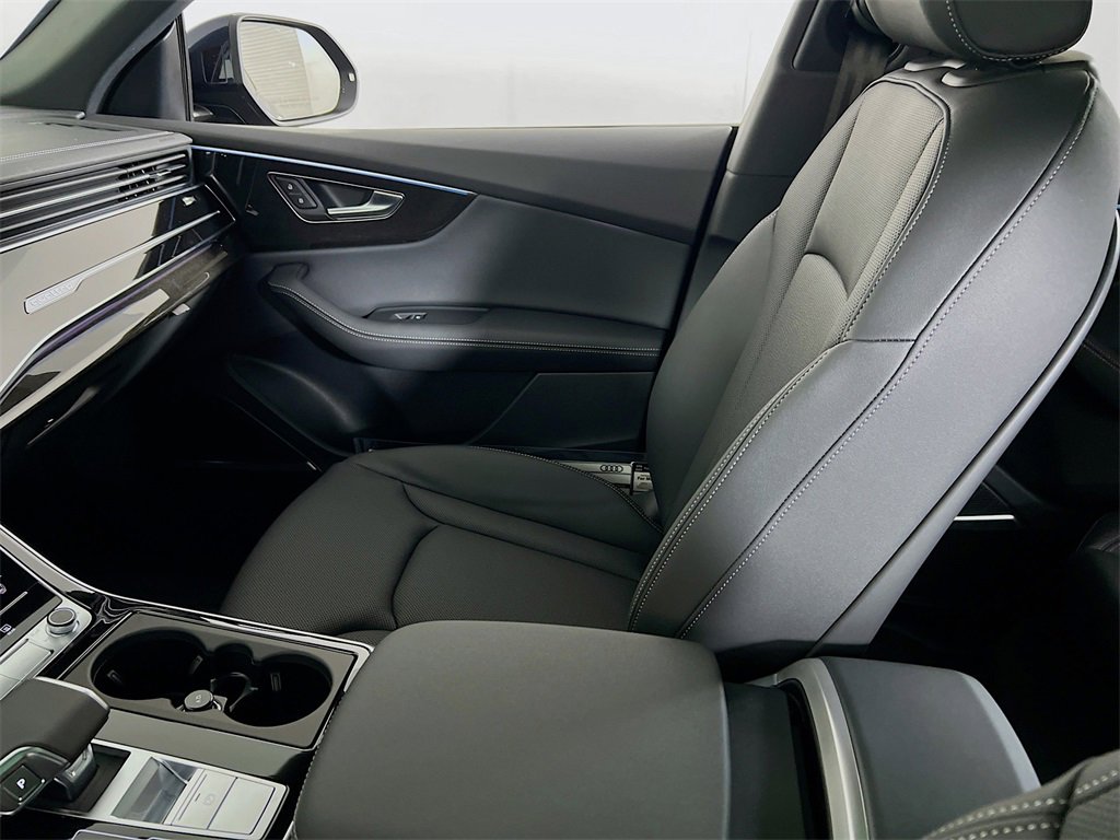 New 2026 Audi Q8 Premium Plus image 24