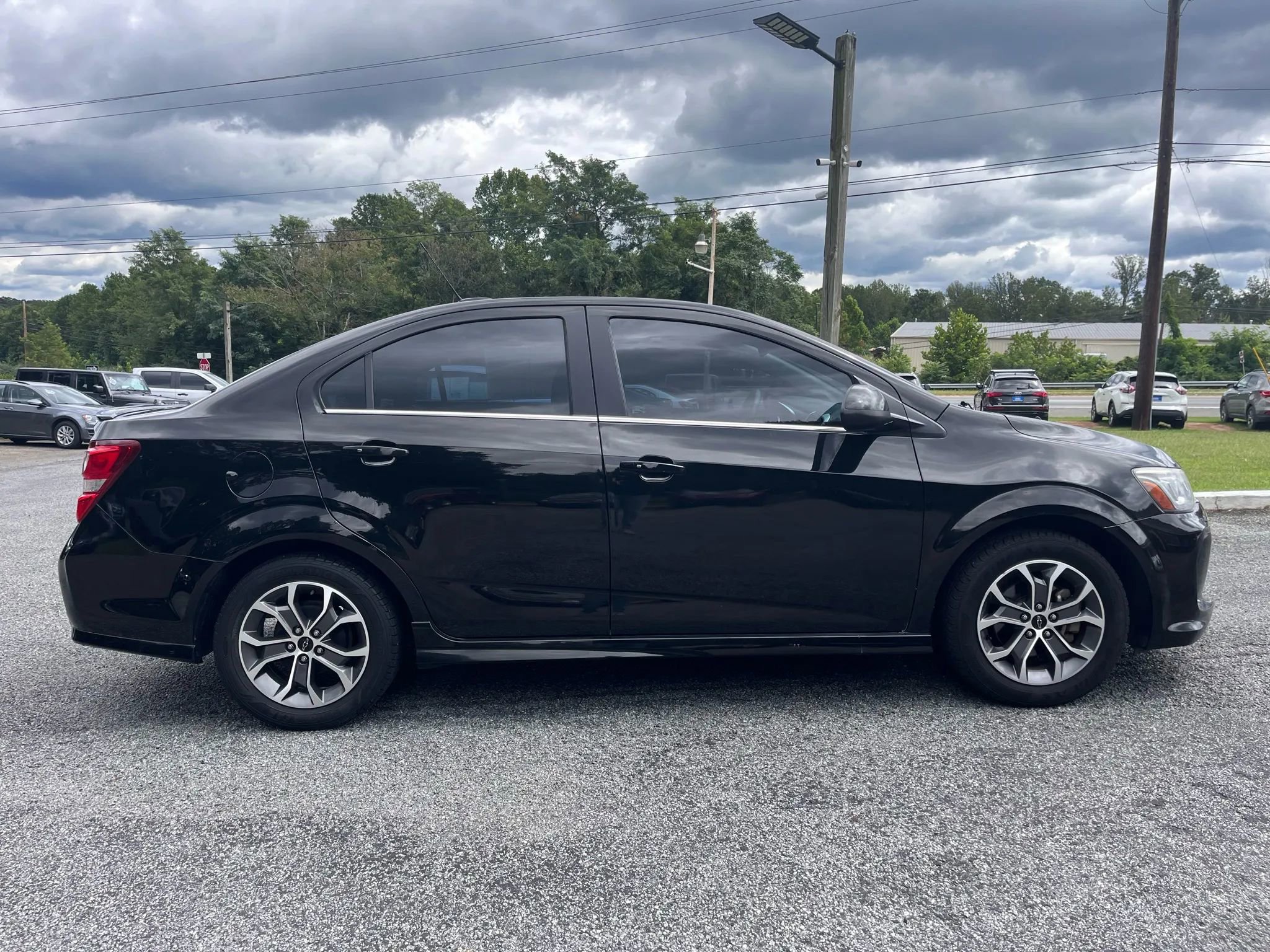 Used 2018 Chevrolet Sonic LT w/ Convenience Package image 6