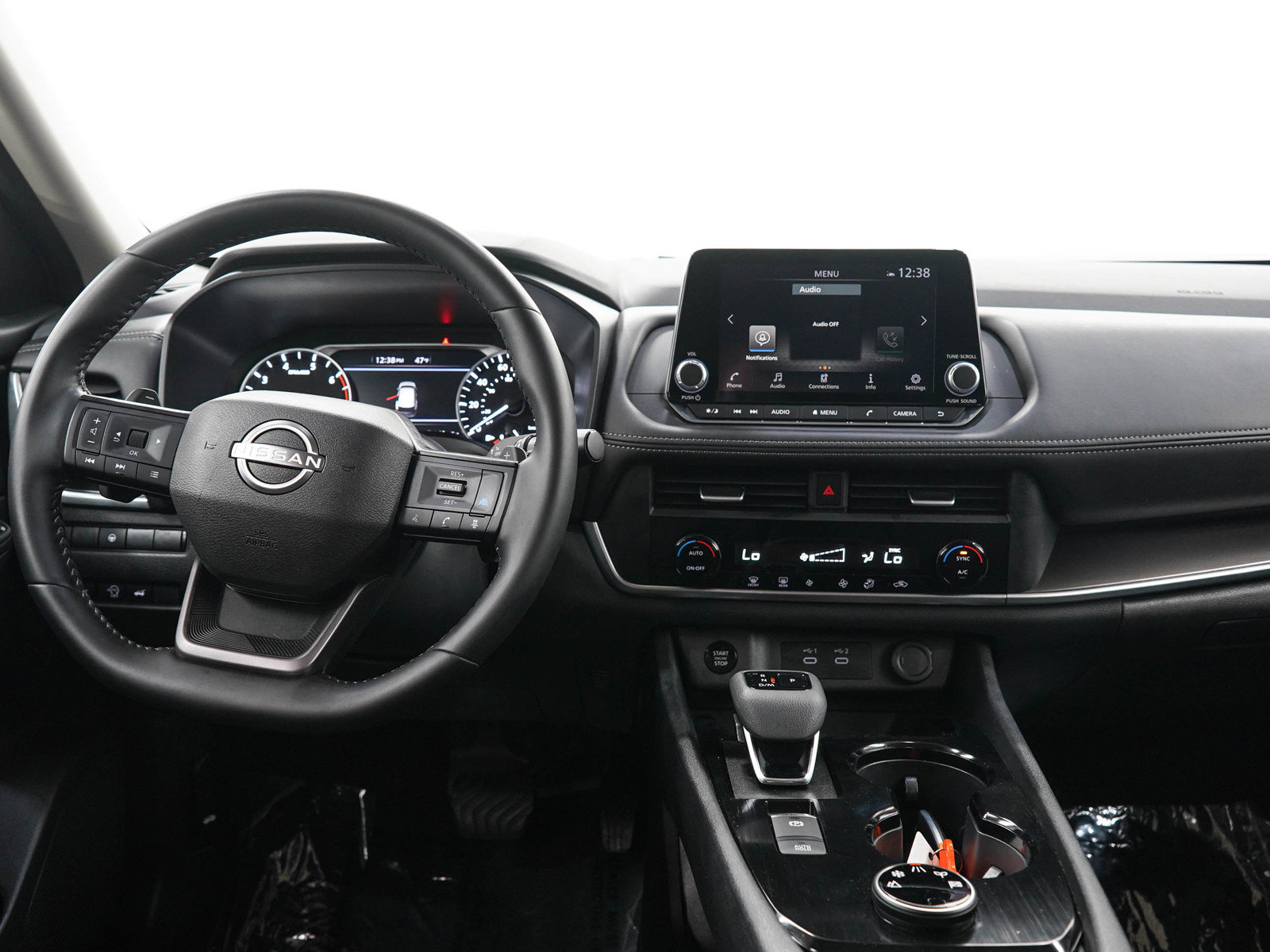 Used 2026 Nissan Rogue SV AWD/4WD image 16