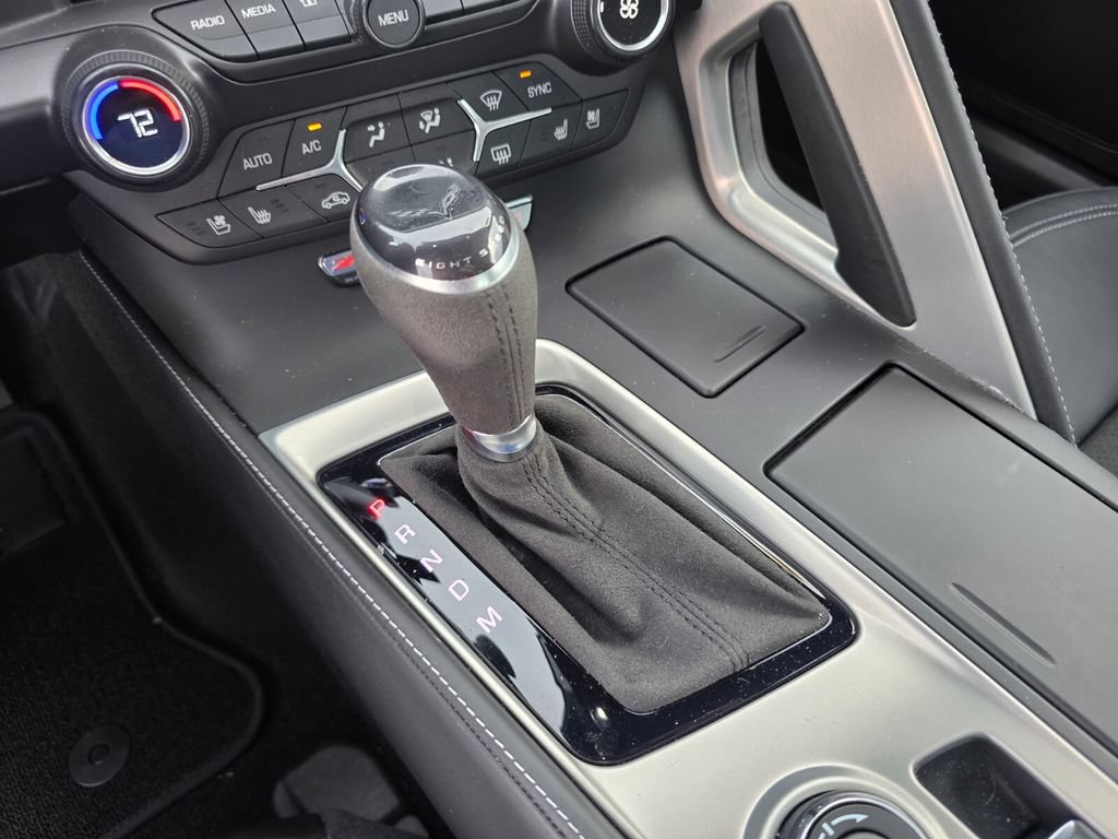 Used 2018 Chevrolet Corvette Z06 RWD image 18
