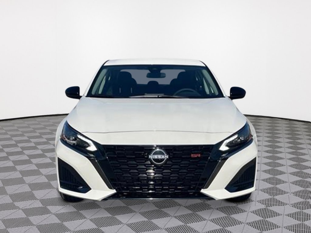 New 2025 Nissan Altima 2.5 SR w/ SR Premium Package image 9