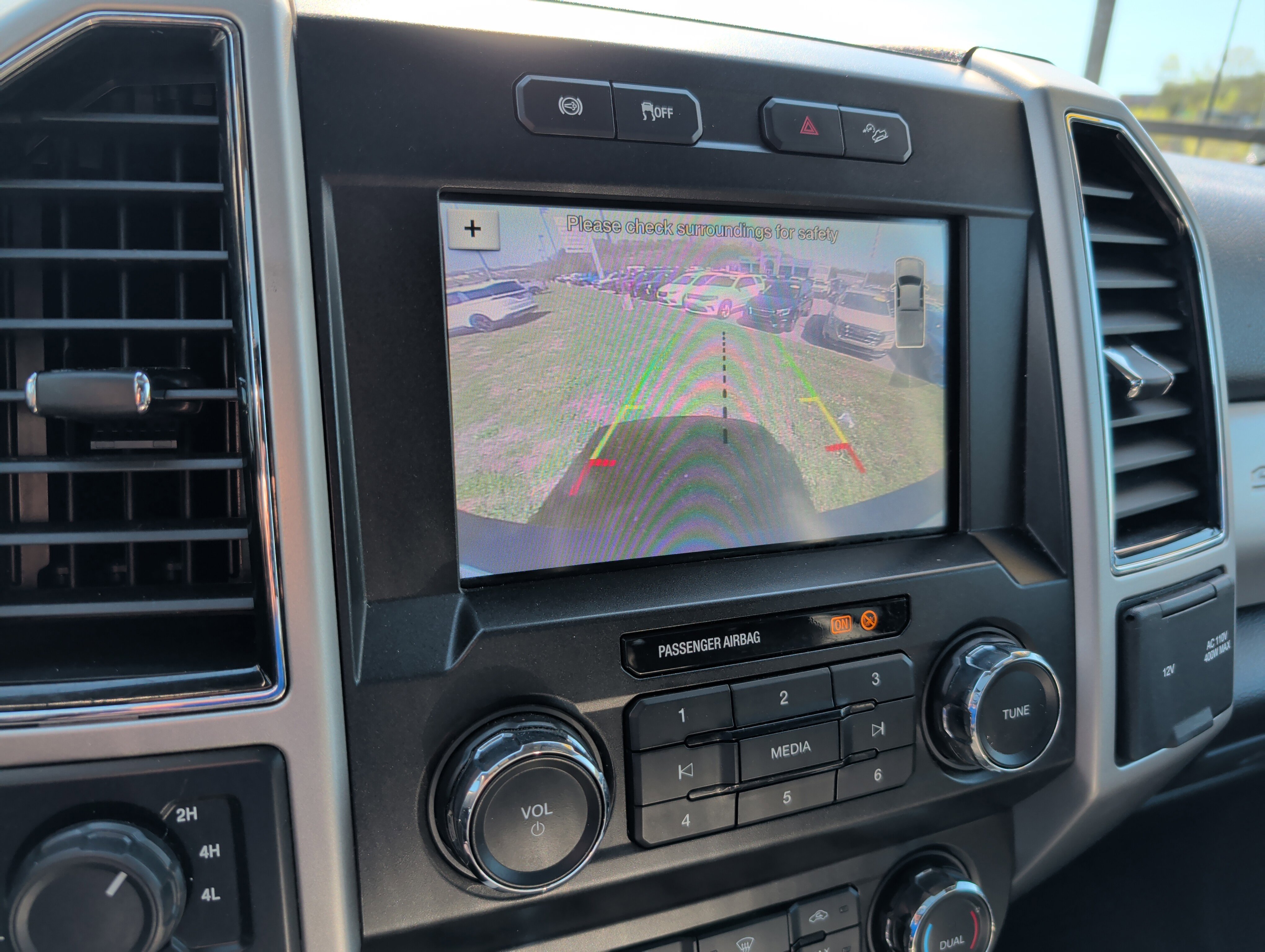 Used 2019 Ford F350 Lariat w/ Lariat Ultimate Package image 39