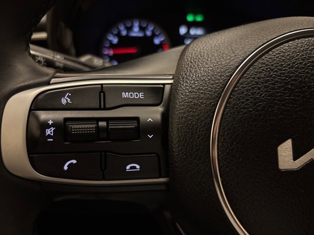 Used 2023 Kia K5 EX image 16