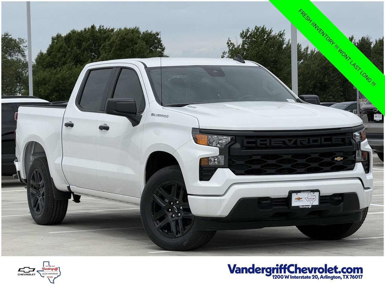 New 2026 Chevrolet Silverado 1500 Custom RWD image 2