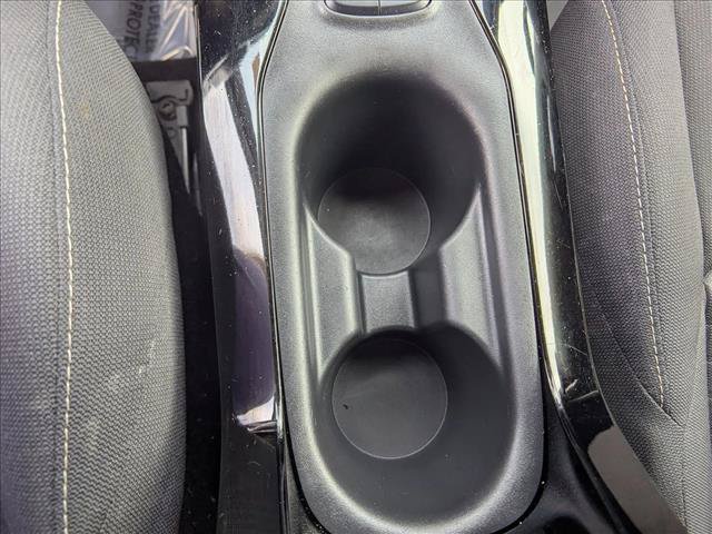 Used 2021 Toyota Corolla SE w/ SE Preferred Package FWD image 12