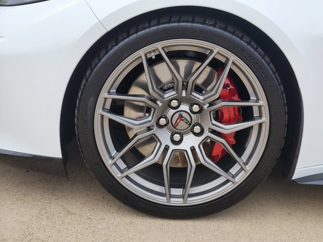 Used 2026 Chevrolet Corvette Z06 RWD image 18