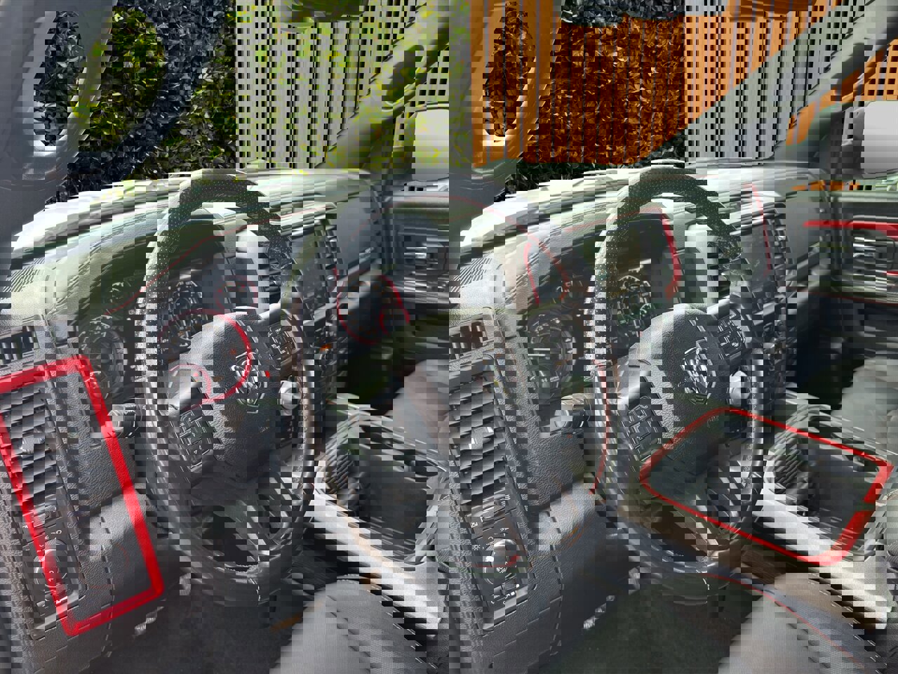 Used 2017 RAM 1500 Rebel w/ Luxury Group AWD/4WD image 6