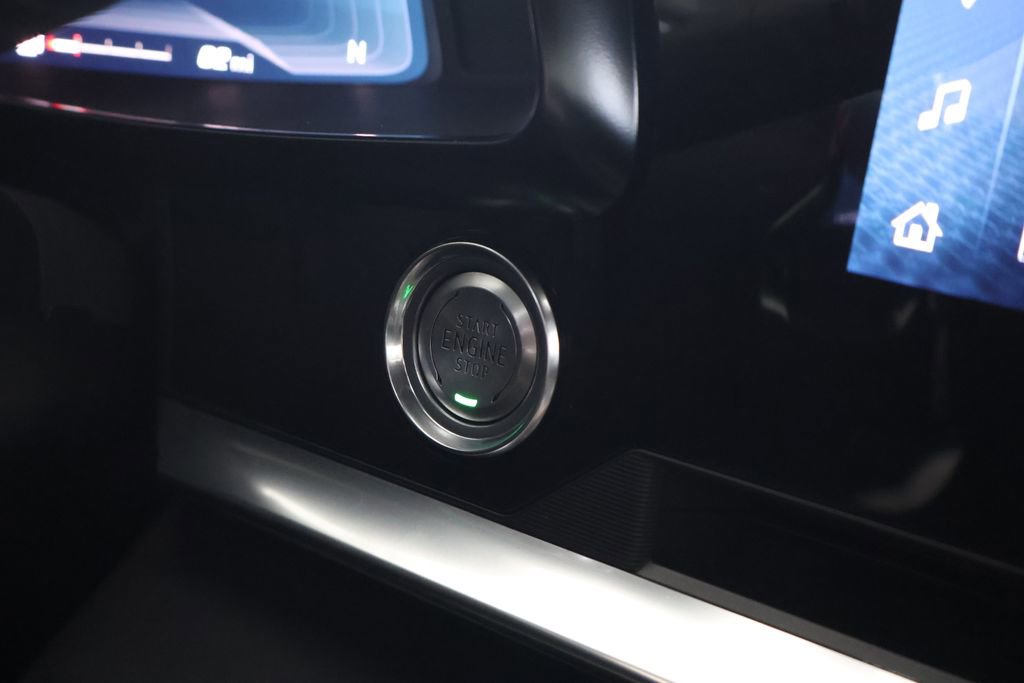 Used 2024 Chevrolet Corvette Stingray Preferred Cpe w/ 2LT image 47