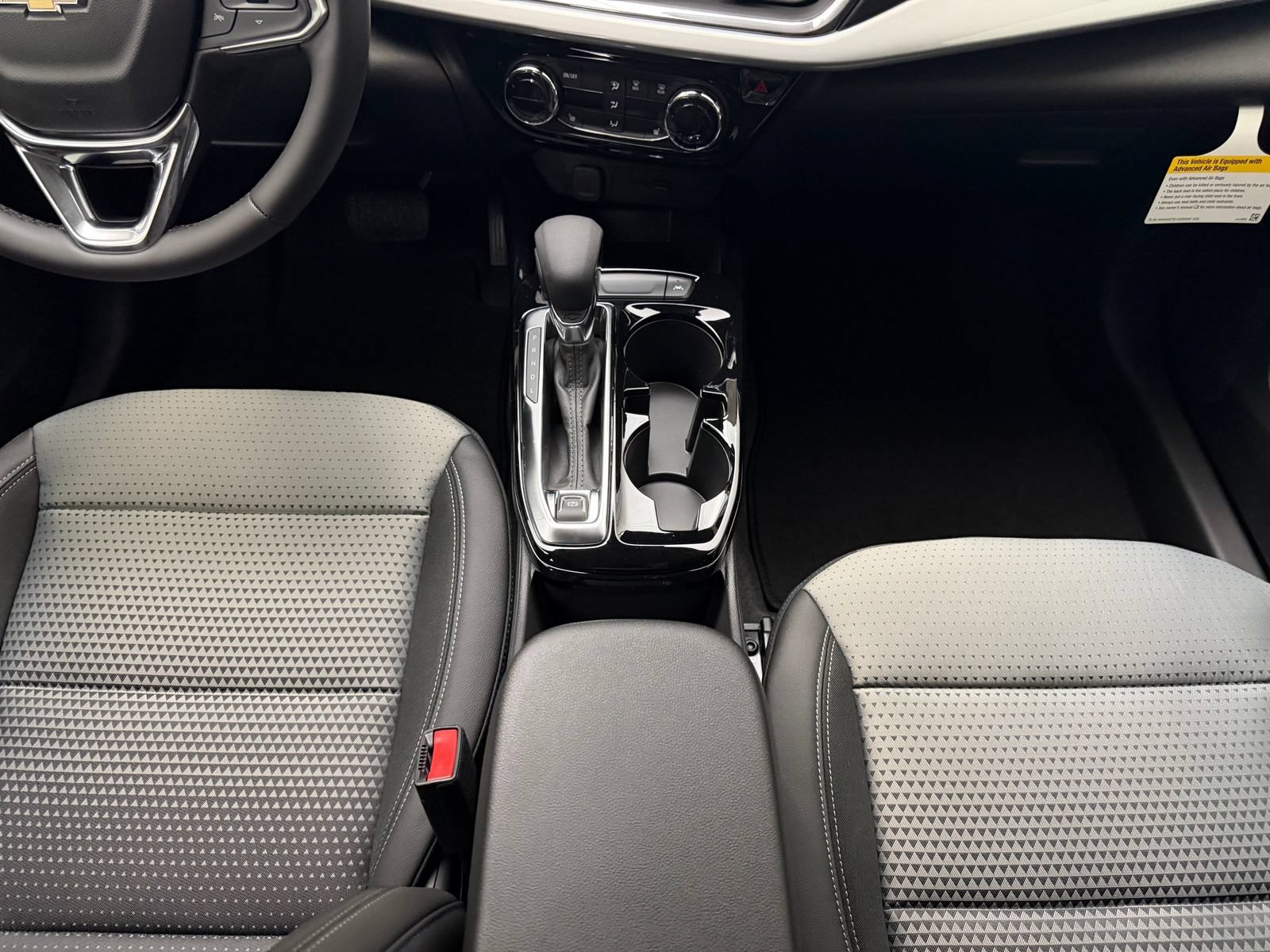 New 2026 Chevrolet Trax LT w/ Driver Confidence Package FWD image 15