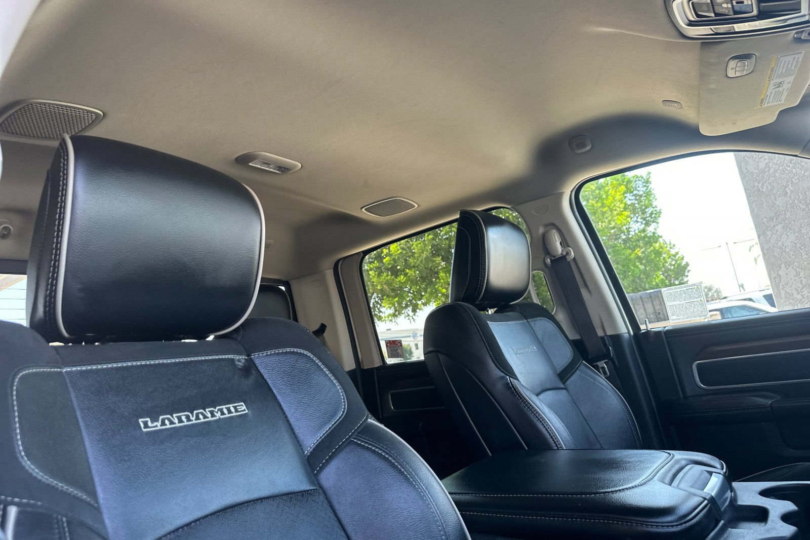 Used 2024 RAM 2500 Laramie AWD/4WD image 16