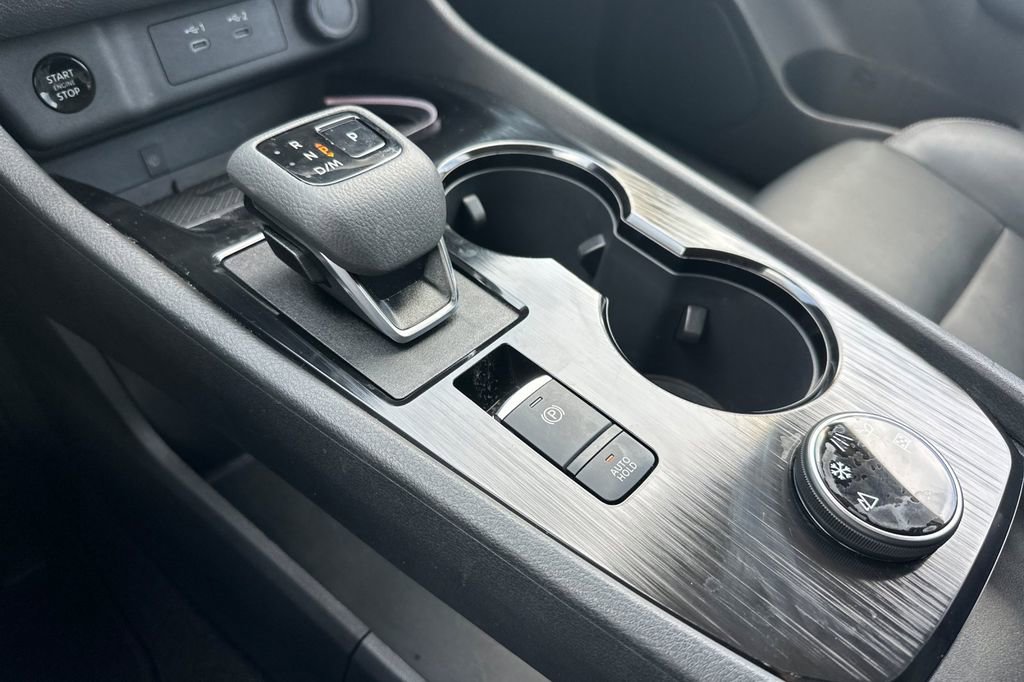 Used 2026 Nissan Rogue SL image 22