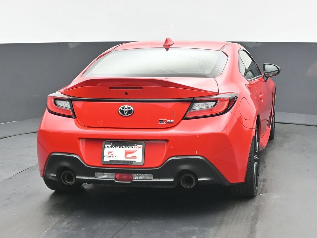Used 2024 Toyota GR86 Premium RWD image 4