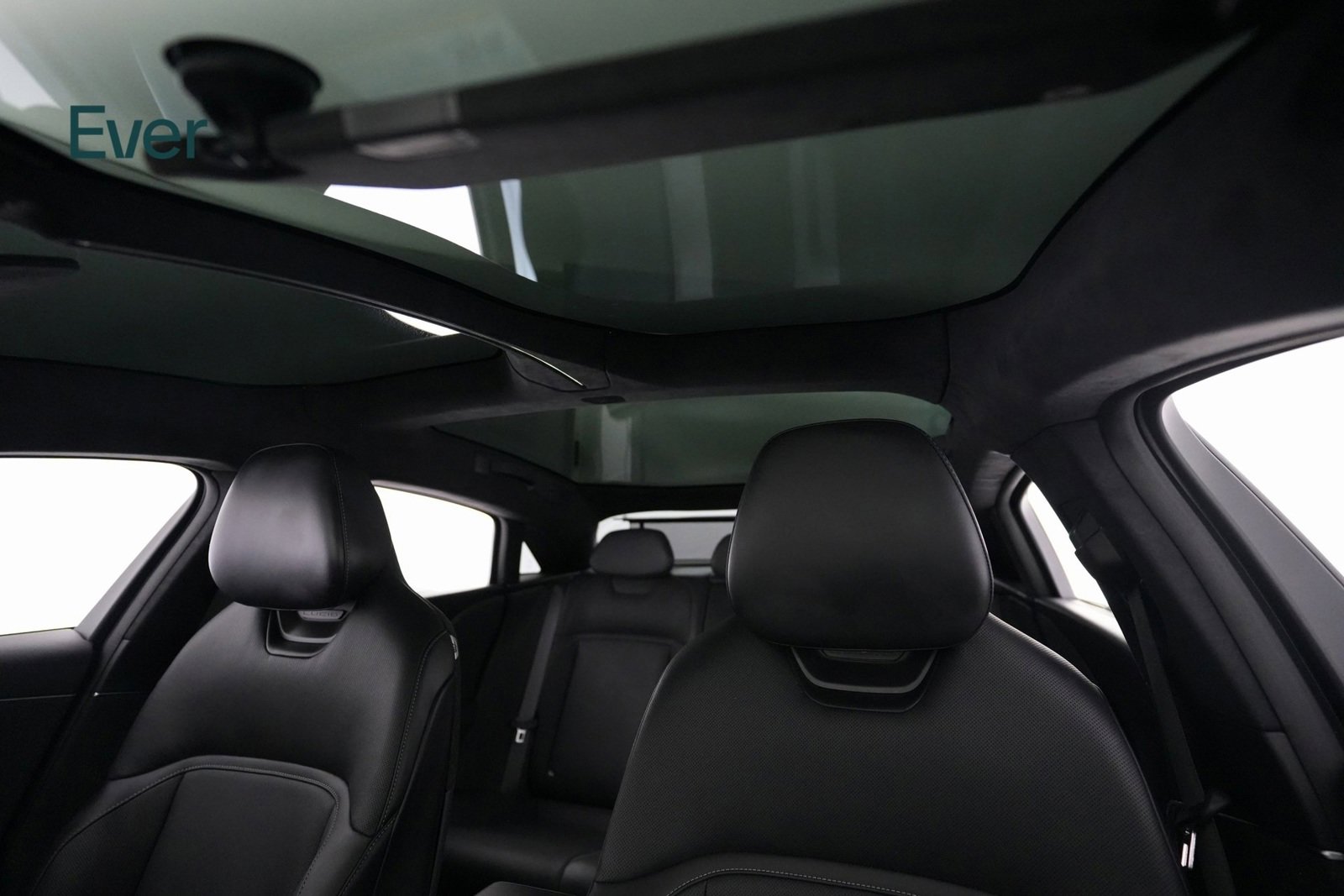 Used 2024 Lucid Air Touring image 22