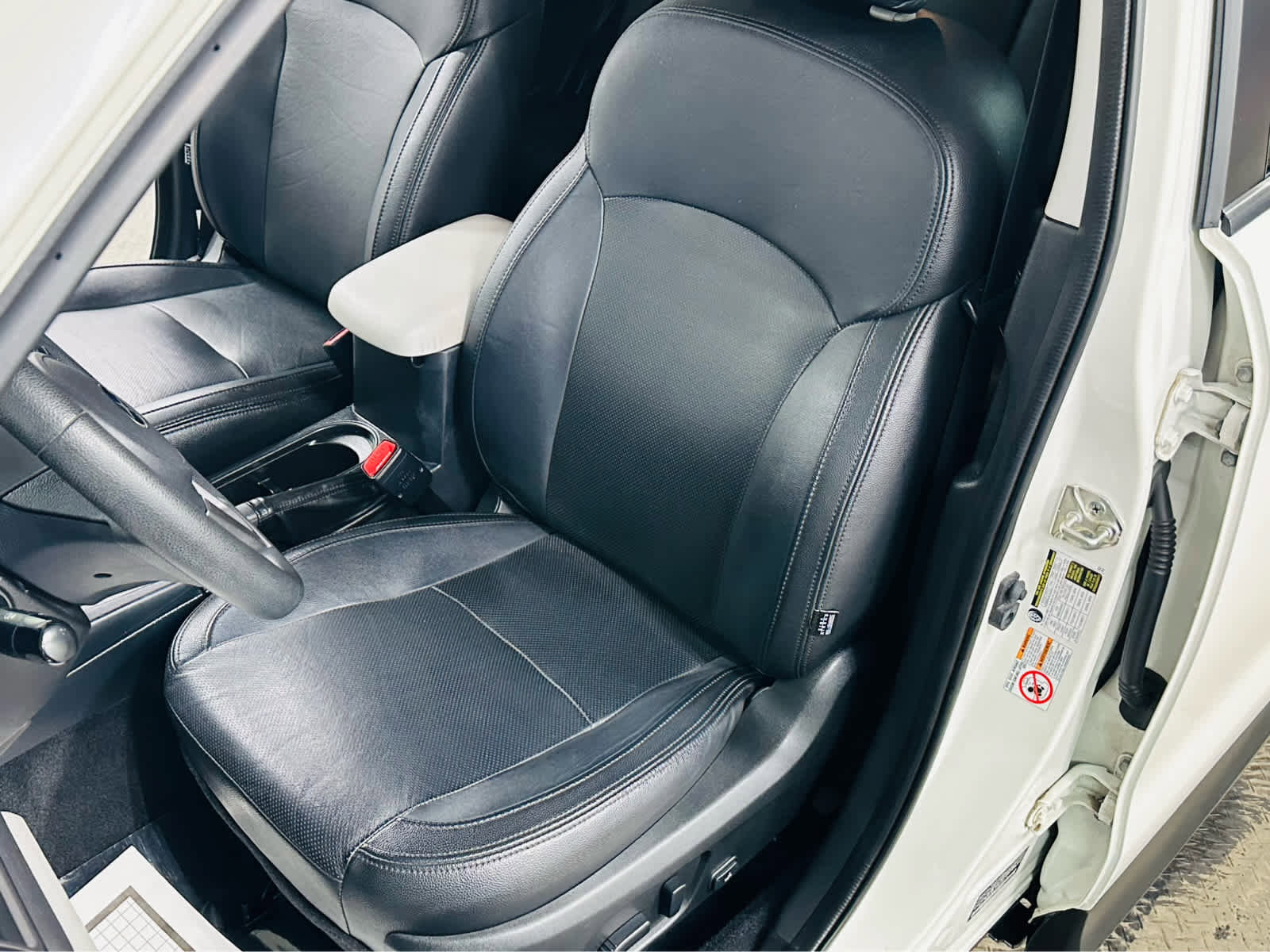 Used 2018 Subaru Forester 2.5i Premium w/ All-Weather Package image 23