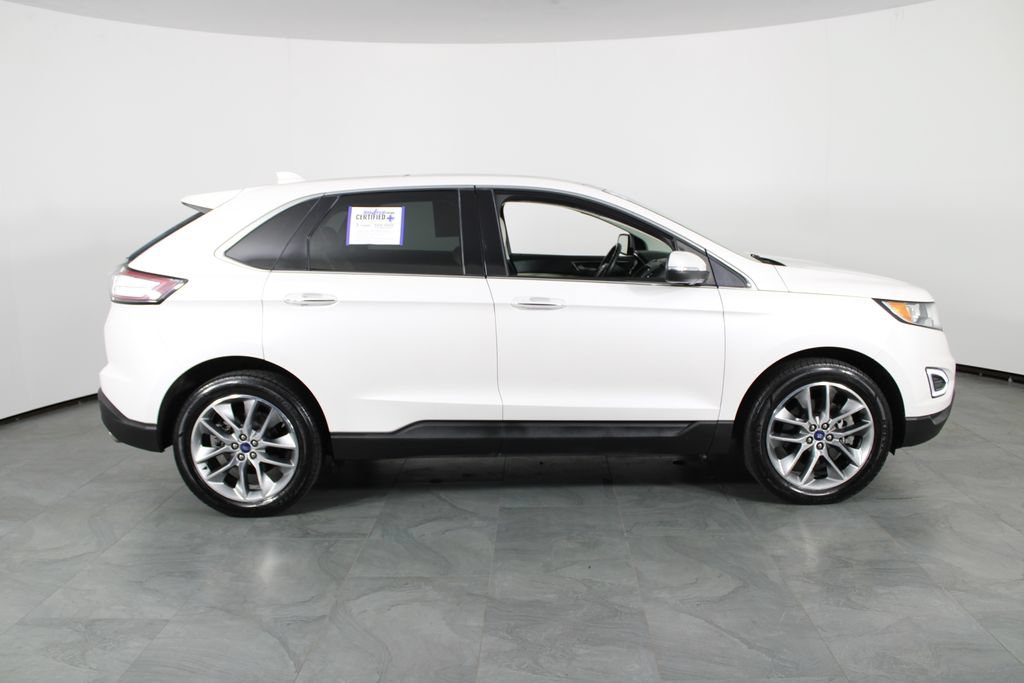 Used 2018 Ford Edge Titanium w/ Equipment Group 301A AWD/4WD image 11