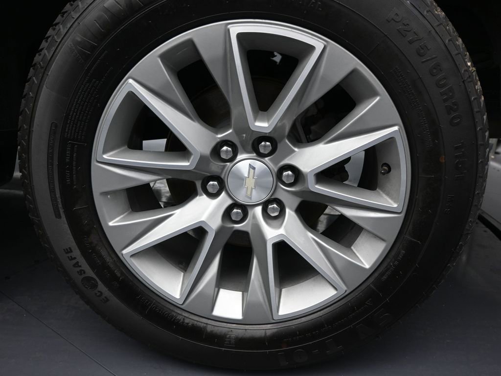 Used 2021 Chevrolet Silverado 1500 High Country image 10