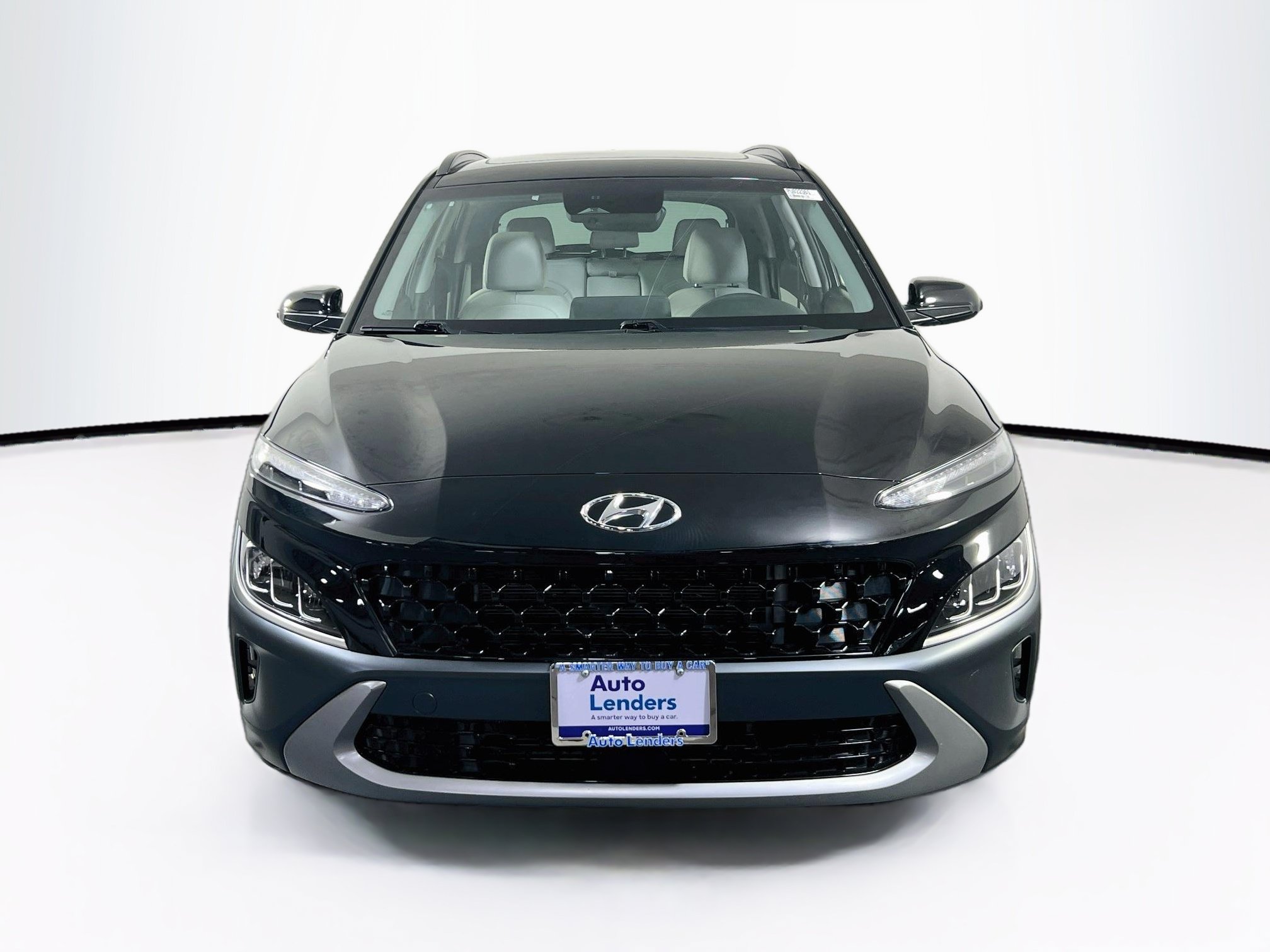 Used 2023 Hyundai Kona Limited w/ Cargo Package AWD/4WD image 2