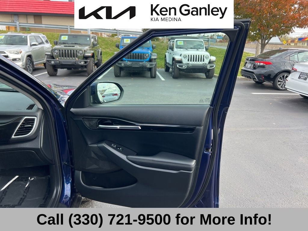 Certified 2023 Kia Seltos EX image 59