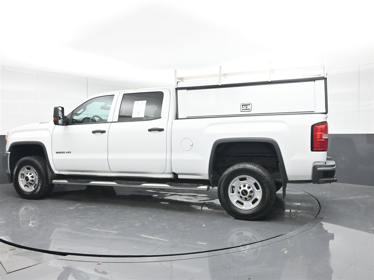 Used 2018 GMC Sierra 2500 2WD Crew Cab w/ Sierra Convenience Package image 7