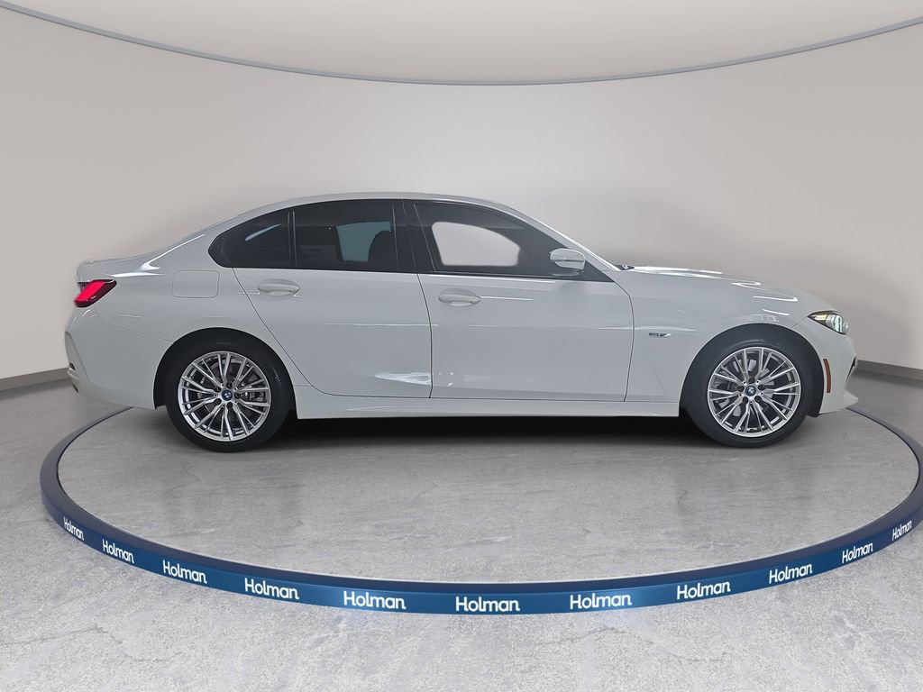 Used 2023 BMW 330e w/ Premium Package image 6