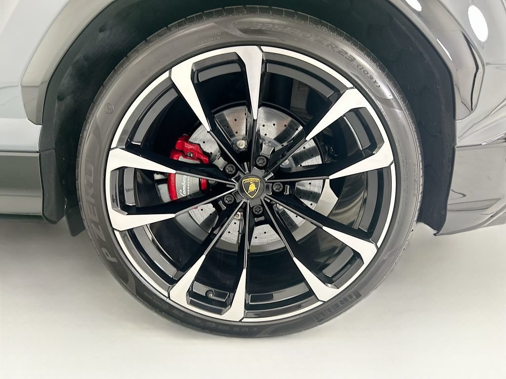 Used 2024 Lamborghini Urus S AWD/4WD image 30