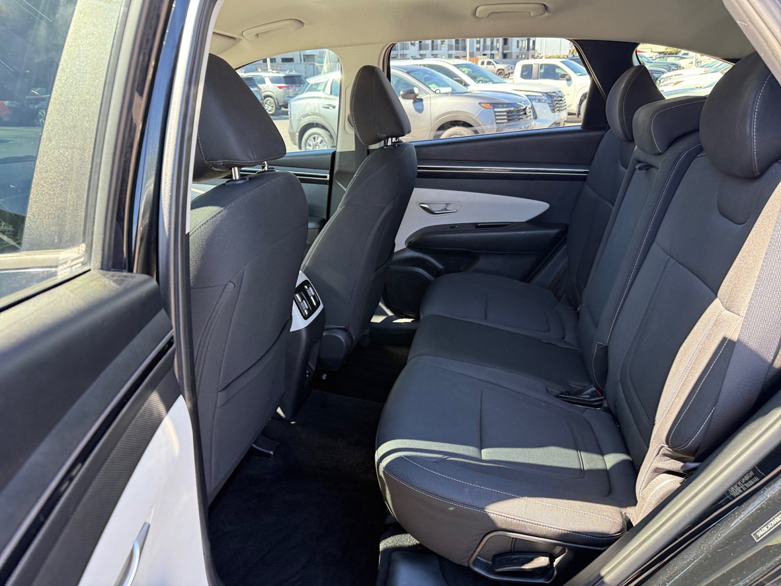Used 2022 Hyundai Tucson SEL AWD/4WD image 16
