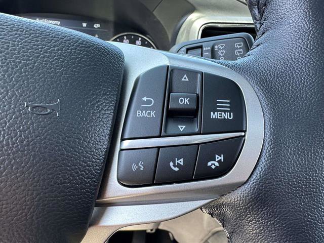 Used 2023 Ford Explorer XLT w/ Equipment Group 202A AWD/4WD image 17