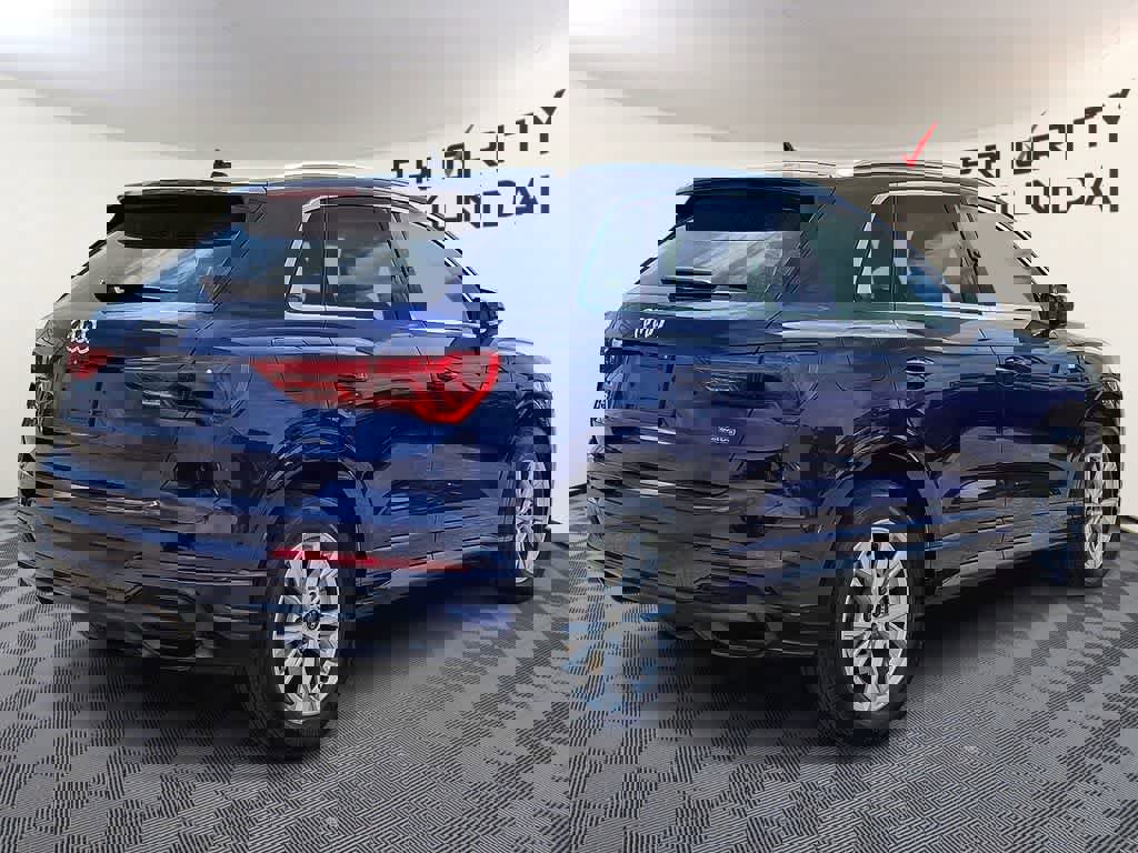 Used 2021 Audi Q3 2.0T Premium Plus w/ Premium Plus Package image 4