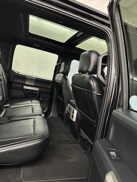 Used 2019 Ford F150 Lariat w/ Equipment Group 502A Luxury image 38